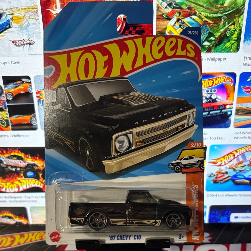 Hot Wheels '67 Chevy C10